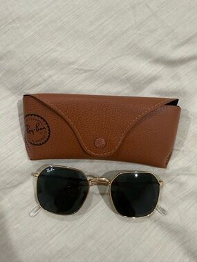 Ray-Ban Unisex Gold Frame Sunglasses with Dark Green Lenses and Brown Case